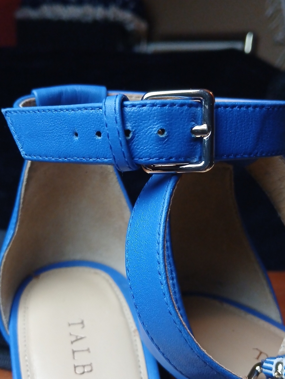 TALBOTS Blue Ankle-Strap Leather Sandals - Picture 14 of 14